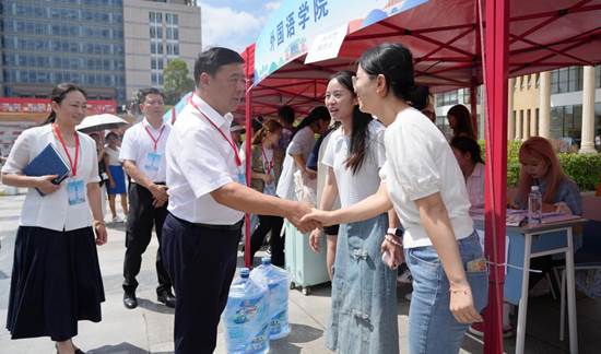 16ec5dd3c57ca6c254d937935464a312