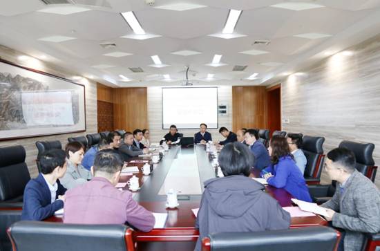 0d904e3c92e292f3df0dd126a372bbb